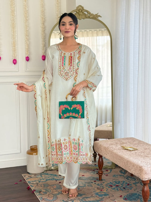 Nayra's Embroidery Work Kurti Suit..